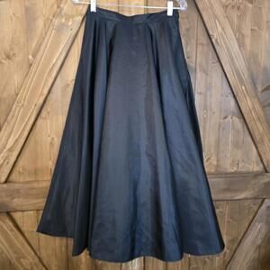 Josephine Chaus Womens Long Skirt Poly Size 10 w/ Tulle Underneath Elegant